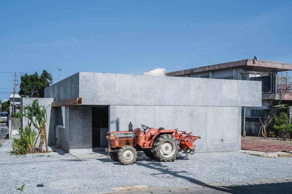 志坚原住宅，日本冲绳 / Studio Cochi Architects