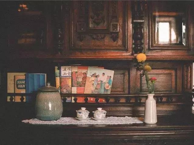 由老宅改造而成的客栈,每一个画面都充满历史感 由老宅改造而成的客栈,每一个画面都充满历史感