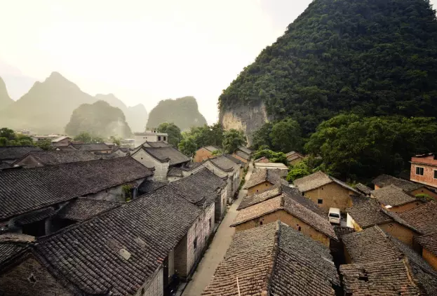 德国夫妻花一整年，让废弃的 400 岁中国老宅惊艳世界！