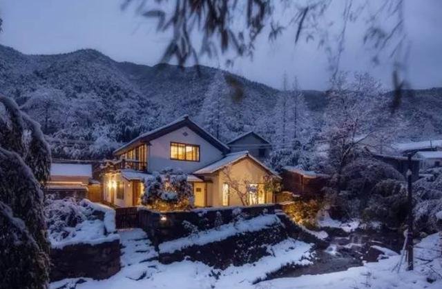 引自《山海经》里的一个传说 -- 大乐之野 引自《山海经》里的一个传说 -- 大乐之野