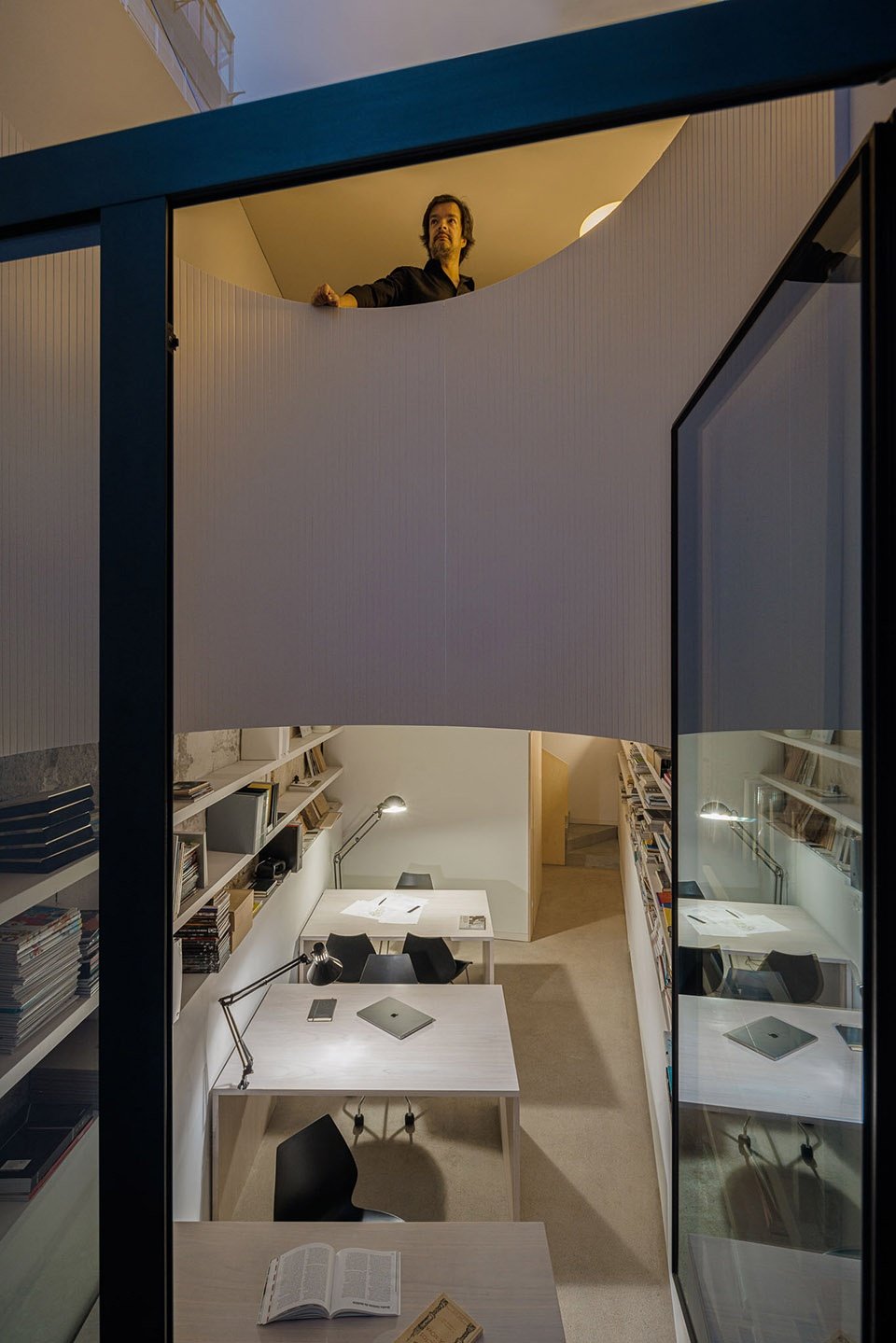 垂直住宅，波尔图 / Tsou Arquitectos