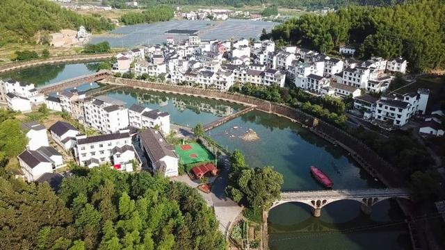 【向往的生活】在千岛湖,推窗只见满山苍翠 【向往的生活】在千岛湖,推窗只见满山苍翠