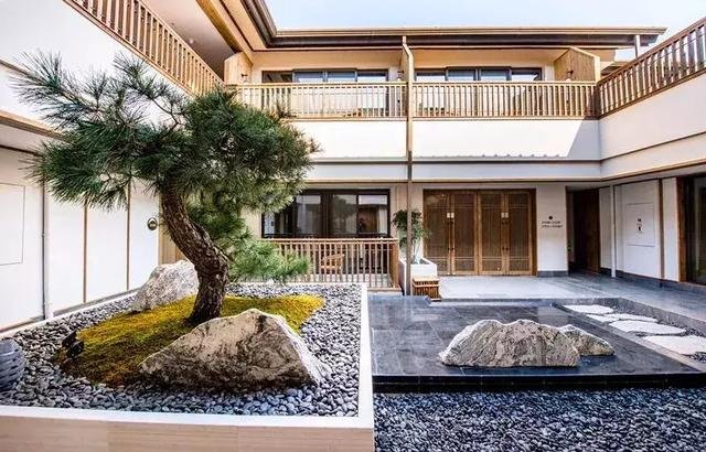 在拈花湾，回归禅意生活，空灵脱俗禅房雅居