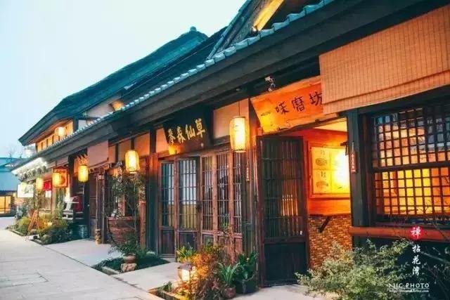 在拈花湾，回归禅意生活，空灵脱俗禅房雅居