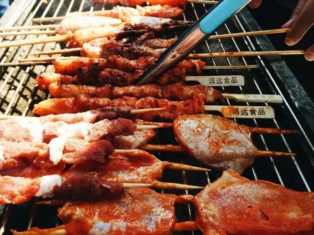 他隐居千岛湖,在 3000 亩桃源改造老房终圆田园梦 他隐居千岛湖,在 3000 亩桃源改造老房终圆田园梦