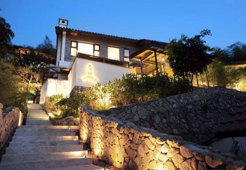 乡村振兴大力实施，民宿或成未来投资新蓝海！