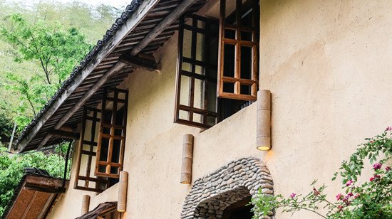 陈谷:山间旧屋改造成时尚民宿 陈谷:山间旧屋改造成时尚民宿