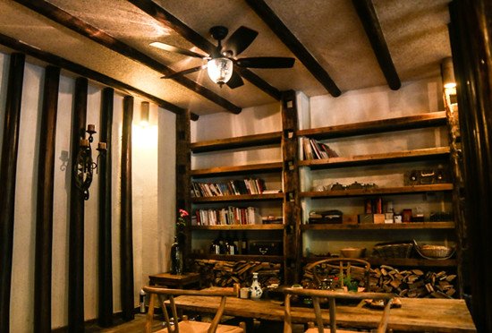 陈谷:山间旧屋改造成时尚民宿 陈谷:山间旧屋改造成时尚民宿