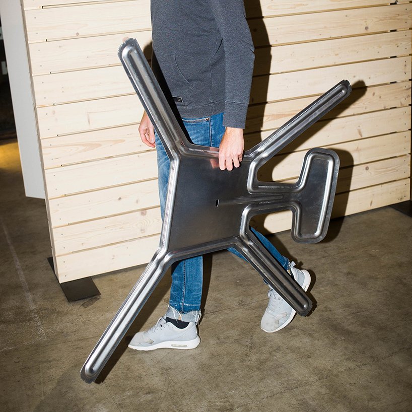 10 years of moormanns pressed chair 1