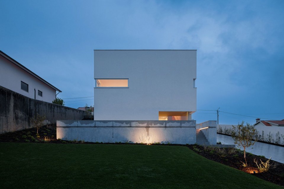 Santa Marinha 住宅，葡萄牙 / Helder da Rocha Arquitectos