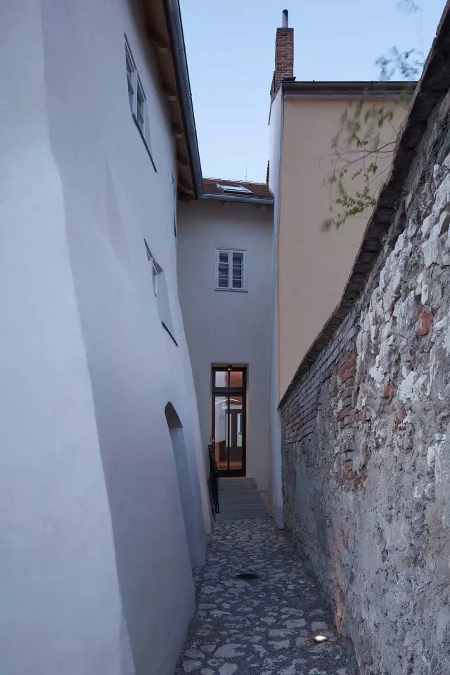 百年老房改造——古朴纯美中透露出静谧的意境