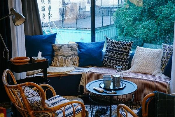 家具——民宿里的点睛之笔