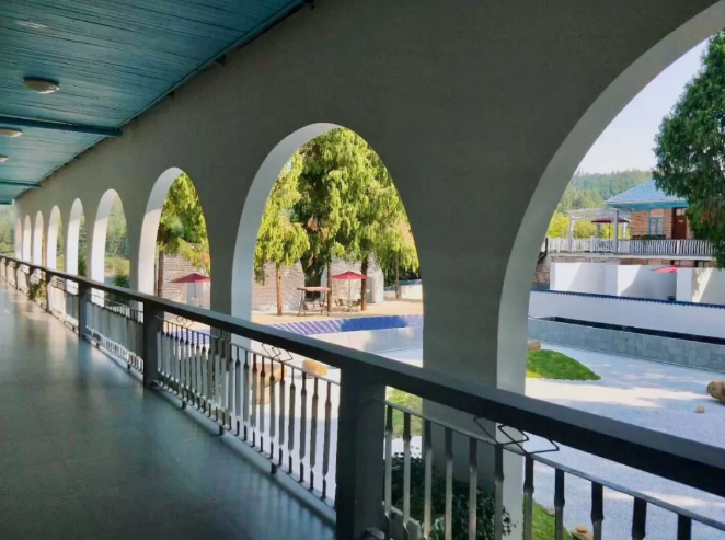 这个改造的老旧学校,是你向往的生活吗? 这个改造的老旧学校,是你向往的生活吗?