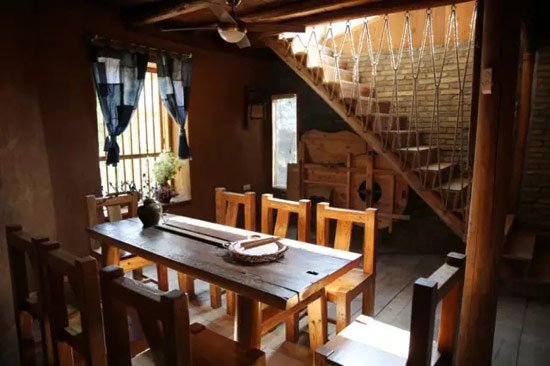 浙江省沿坑岭头村“柿子红了”民居 浙江省沿坑岭头村“柿子红了”民居