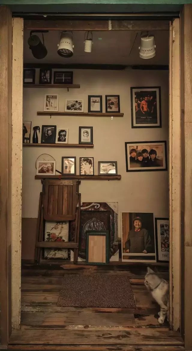 他用旧物为魔都打造了一间孤独的民宿 他用旧物为魔都打造了一间孤独的民宿