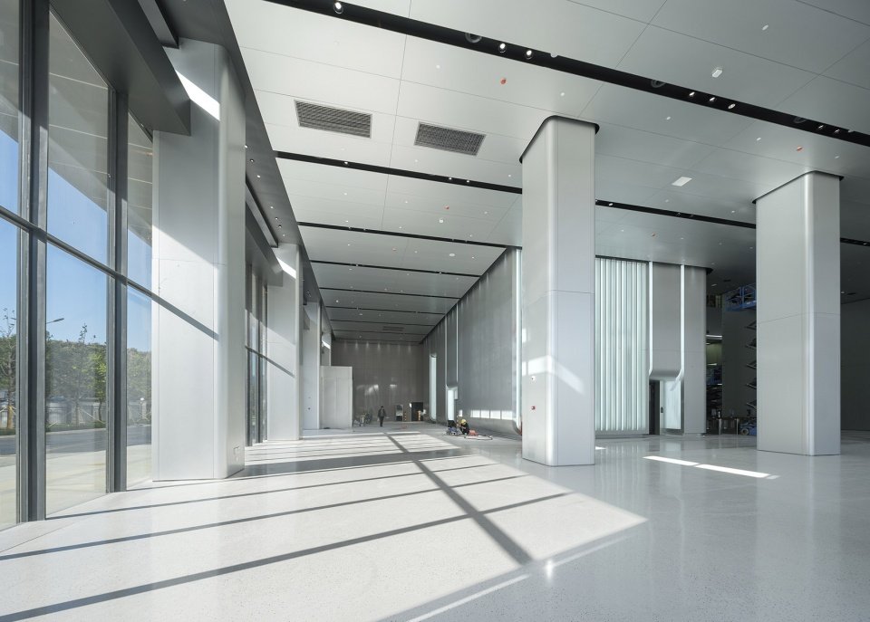 国家重型汽车工程技术研究中心,济南 / CCDI 21 设计工作室 国家重型汽车工程技术研究中心,济南 / CCDI 21 设计工作室