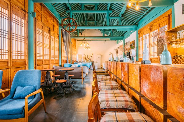 国内民宿的“冰与火之歌”