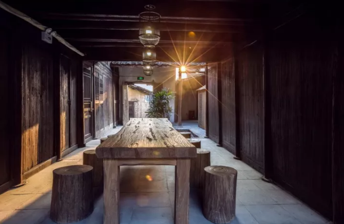 这个百年古村，只想静静地做自己！