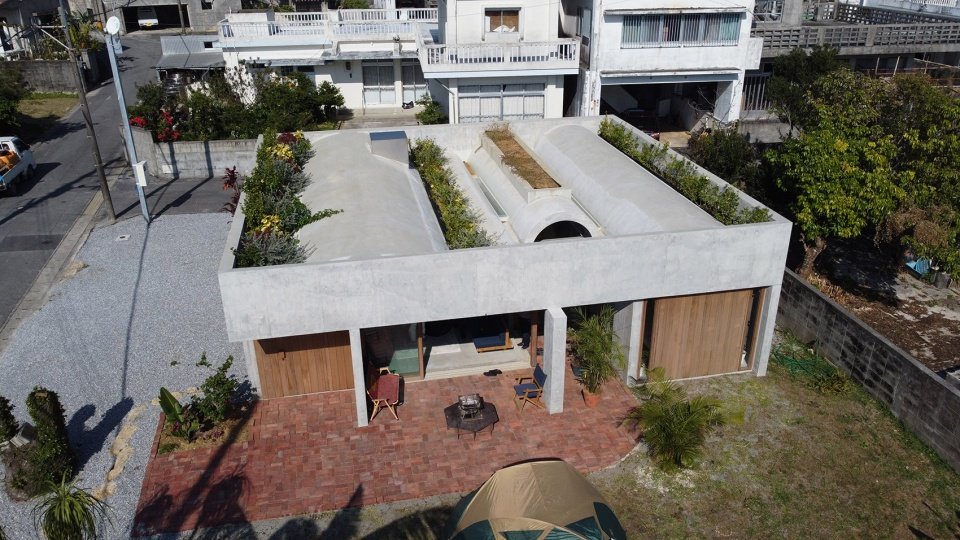 志坚原住宅，日本冲绳 / Studio Cochi Architects