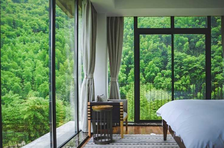 【两会】对民宿进行法律界定，使其合法经营健康发展