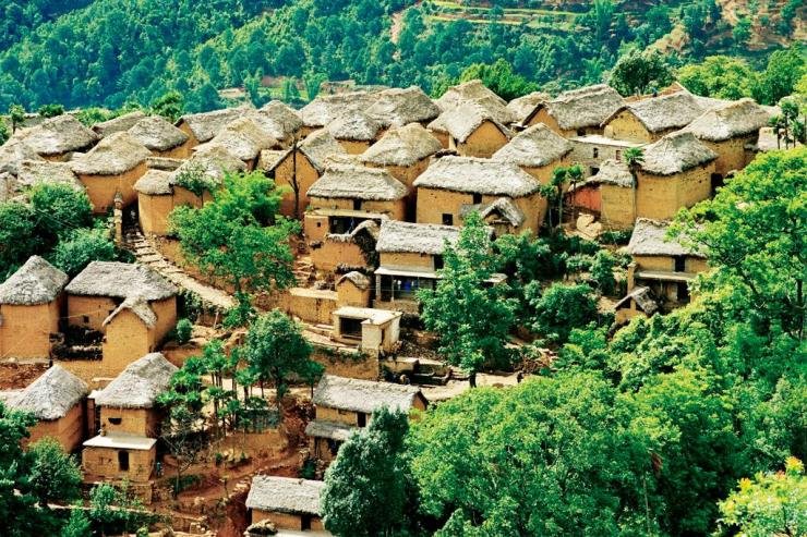 探索哈尼族人的特色民居：可爱的“蘑菇屋”！