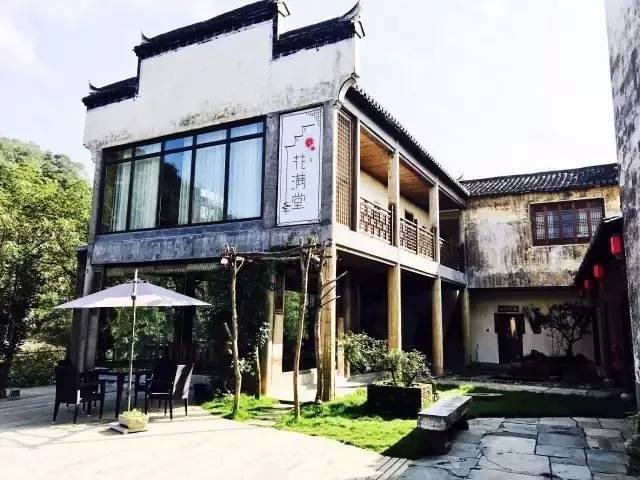 小包总的民宿经营模式，安迪都投降了！