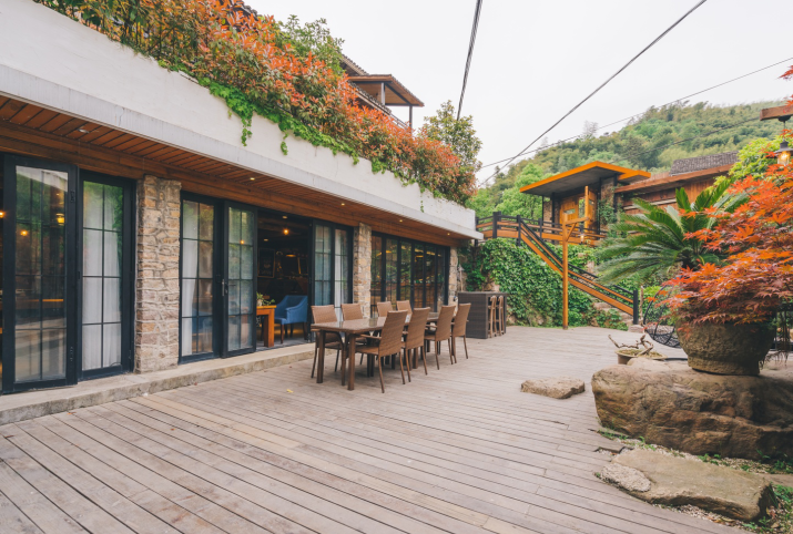 乡村振兴战略中，民宿该如何发展？