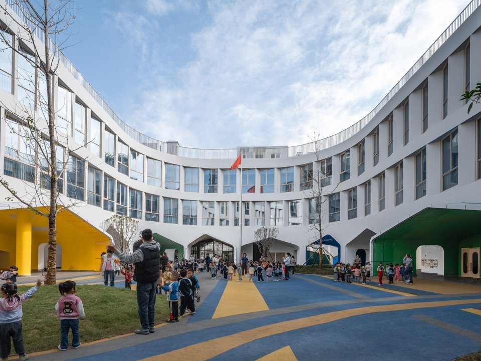 衢州市柯城区教工幼儿园（钱家山园区）/ 零壹城市建筑事务所