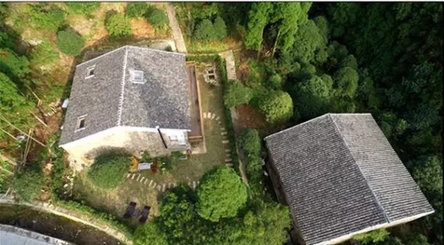 老宅改造丨 6 个月爆改古村老宅，一家 3 口把童话搬进自家小院