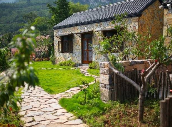 《旅游民宿基本要求与等级划分》于近日实施