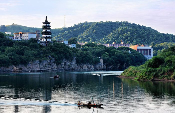 这里的民宿和它们的名字一样唯美