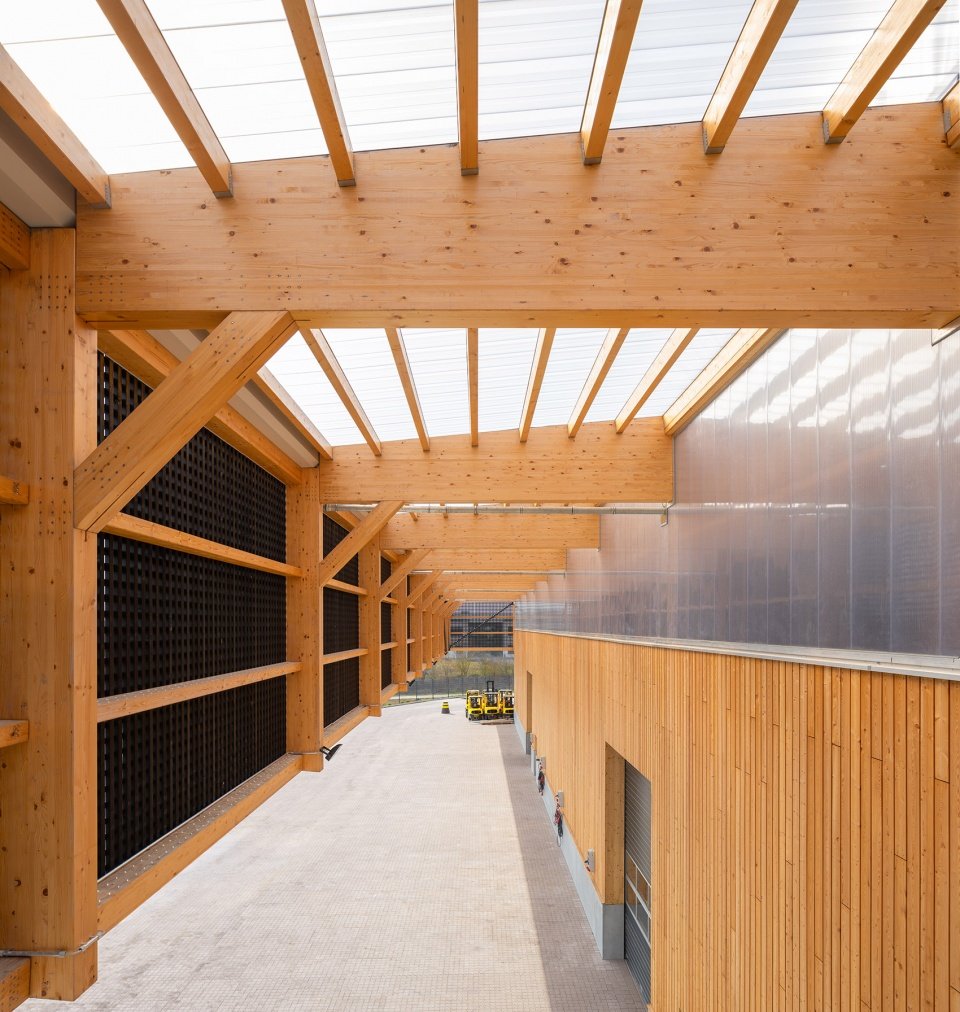 Hald & Grunewald 总部大楼，斯图加特 / rundzwei Architekten BDA