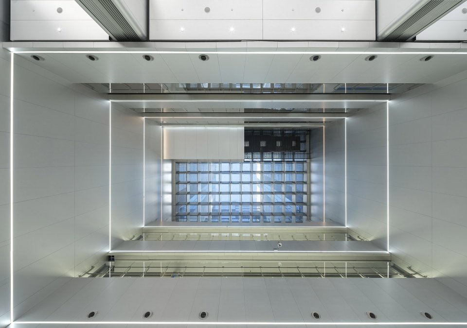 国家重型汽车工程技术研究中心,济南 / CCDI 21 设计工作室 国家重型汽车工程技术研究中心,济南 / CCDI 21 设计工作室