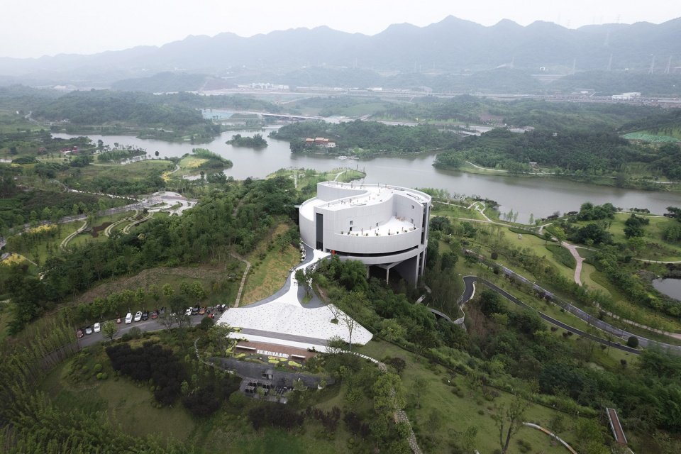 重庆两江协同创新区规划展示中心 / 汤桦建筑设计 重庆两江协同创新区规划展示中心 / 汤桦建筑设计
