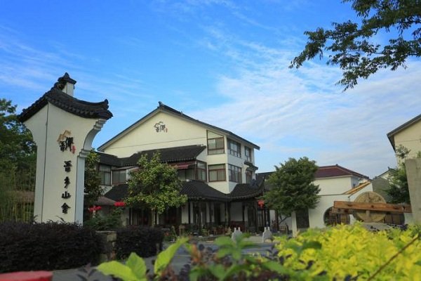 民宿经济“点亮”太湖人家