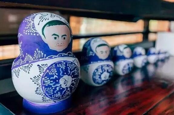 放弃阿里百万年薪,他造了 7 栋纯白色的家 放弃阿里百万年薪,他造了 7 栋纯白色的家