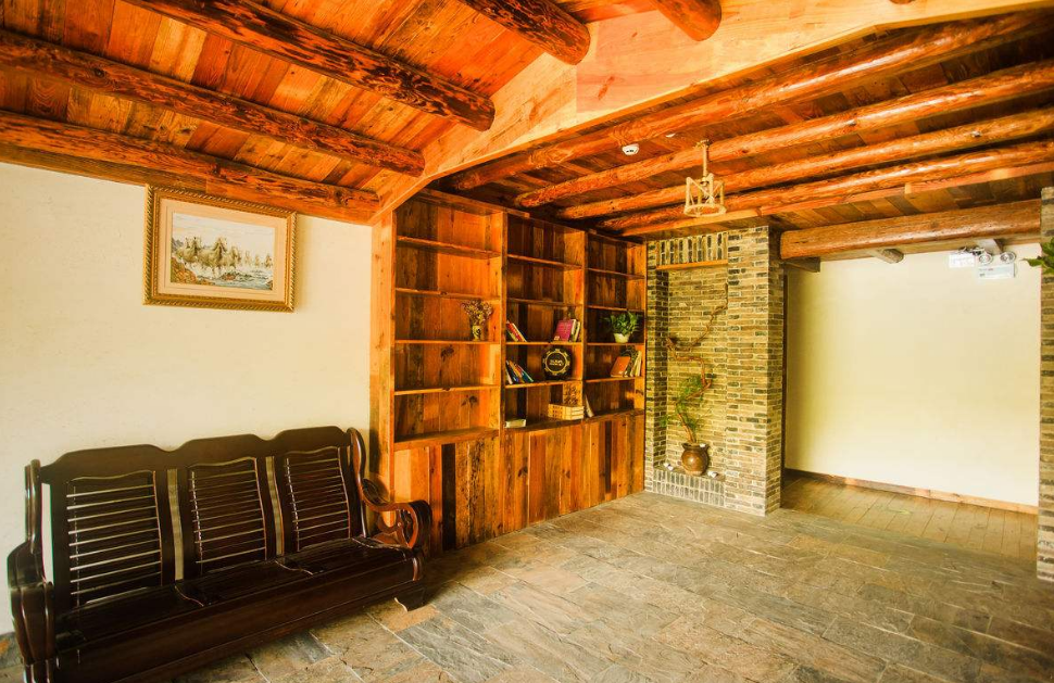 刘旗委员：做民宿应充分利用传统村落和原住民