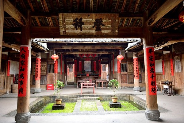 龙岩培田古民居 人称“福建民居第一村”