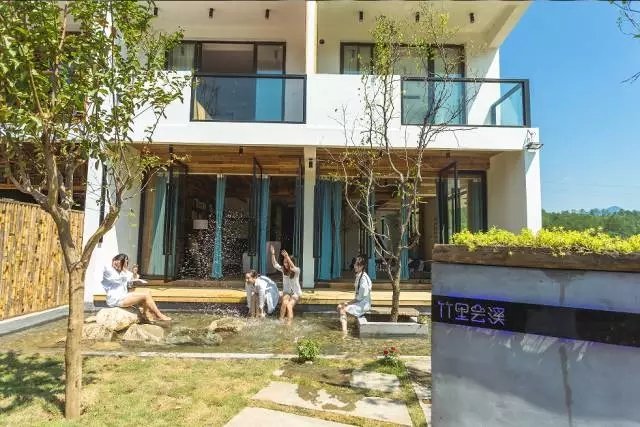 老宅改造丨 80 后三兄妹把祖屋修成私家花园，从此诗酒田园