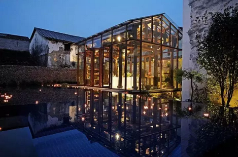 连卖杭州 3 套房，他跑回村里爆改老宅！