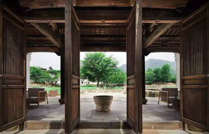 特色小的发展镇唤起了古村民宿热