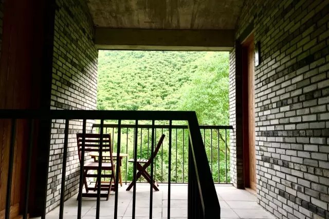 青砖与混凝土之美,颠覆您对最美乡舍的想像 青砖与混凝土之美,颠覆您对最美乡舍的想像