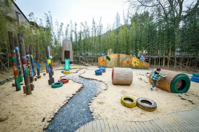 青砖与混凝土之美,颠覆您对最美乡舍的想像 青砖与混凝土之美,颠覆您对最美乡舍的想像