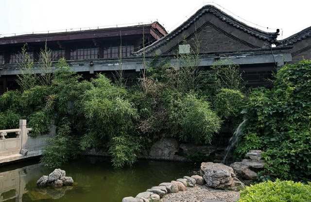 天津石家大院,建筑结构独特,砖木石雕精美,风景优美 天津石家大院,建筑结构独特,砖木石雕精美,风景优美
