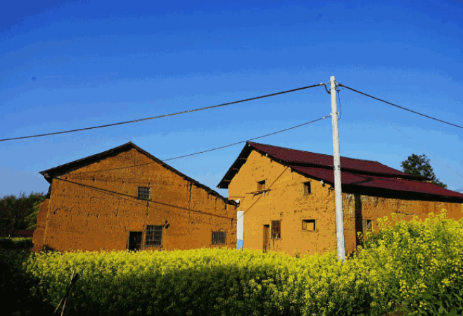 老宅改造︱他花了三年让荒村老土屋,变身精致民宿! 老宅改造︱他花了三年让荒村老土屋,变身精致民宿!