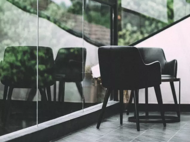 看这西湖畔的民宿，把精巧做到了极致！