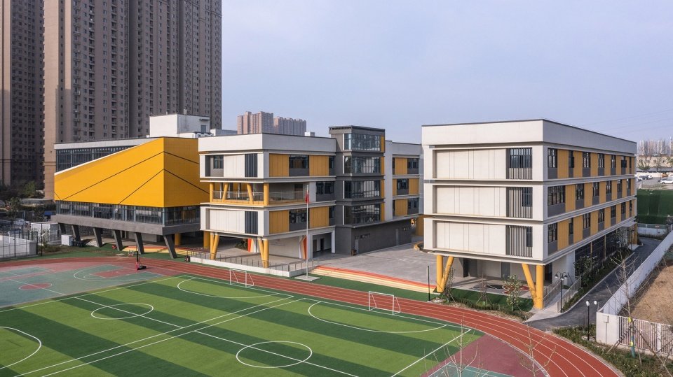 西安市浐灞第二十三小学 / SAI 国际设计