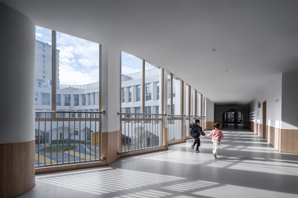 衢州市柯城区教工幼儿园（钱家山园区）/ 零壹城市建筑事务所