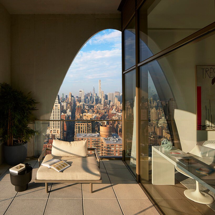 走进 DDG 位于东 88 街 180 号的高迪风格顶层公寓 走进 DDG 位于东 88 街 180 号的高迪风格顶层公寓