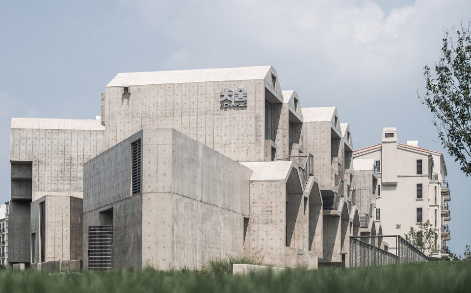 阿那亚犬舍，秦皇岛 / GOM 高目建筑